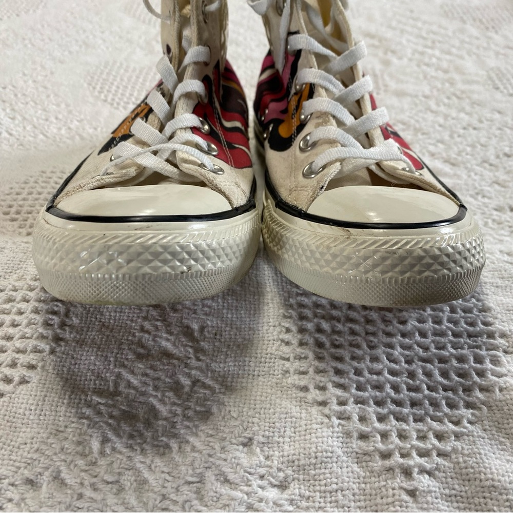 “Girls Unite” Hightop Converse (8) - Picture 5 of 10